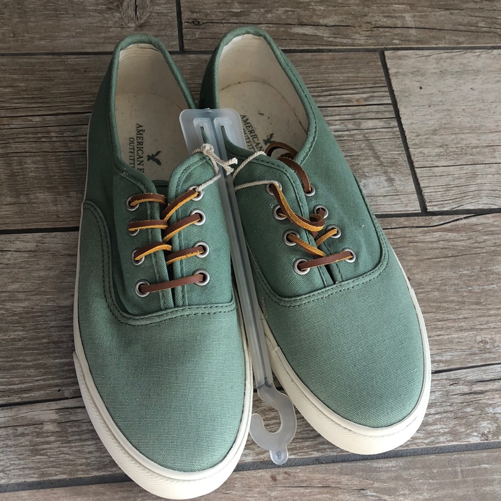 Brand New women’s loafer/casual tennis shoe